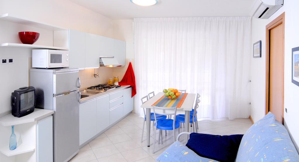 Riomar Apartment บิบิโอเน ภายนอก รูปภาพ
